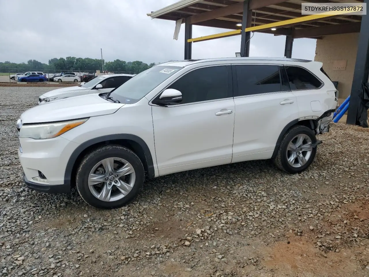2016 Toyota Highlander