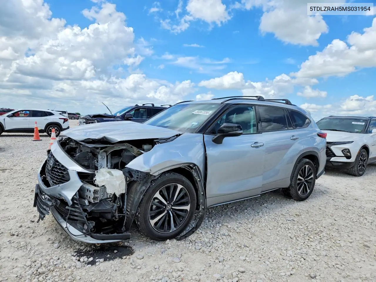 2021 Toyota Highlander