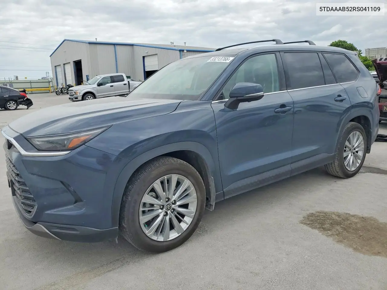 2024 Toyota Highlander
