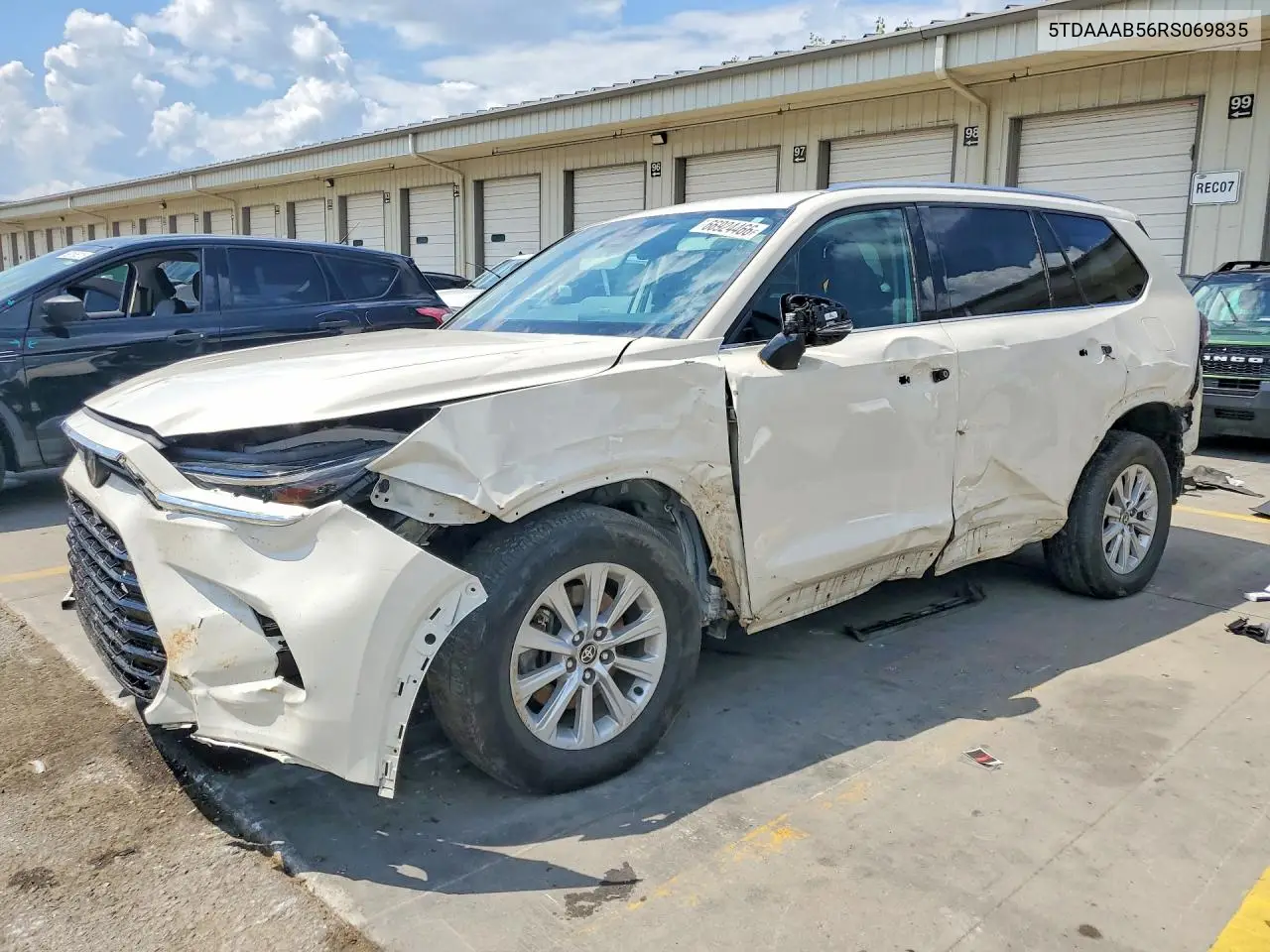 2024 Toyota Highlander