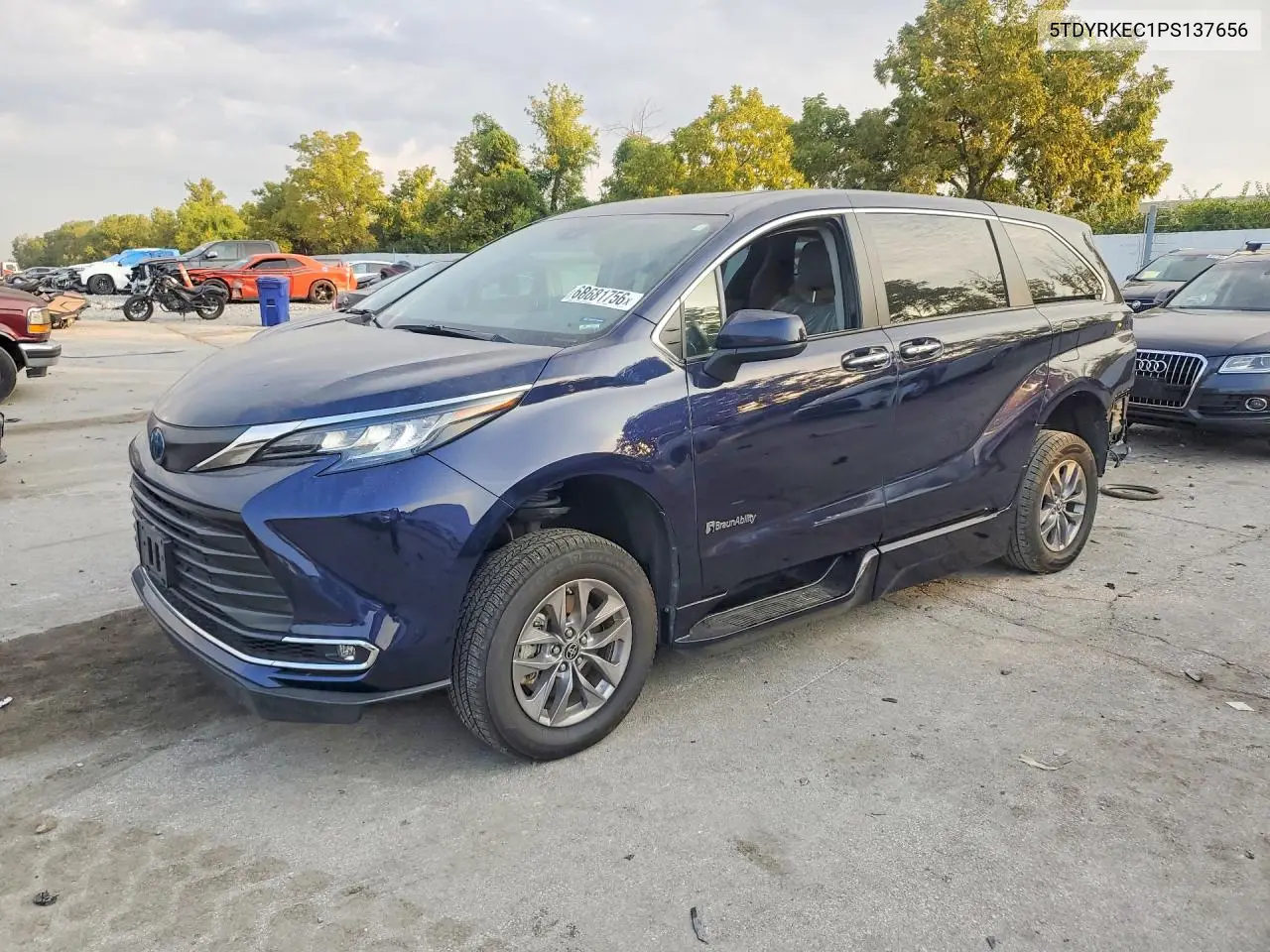 2023 Toyota Sienna
