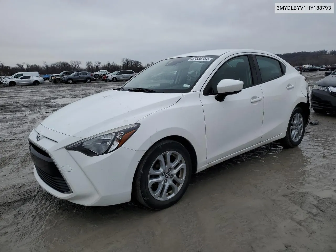 2017 Toyota Yaris