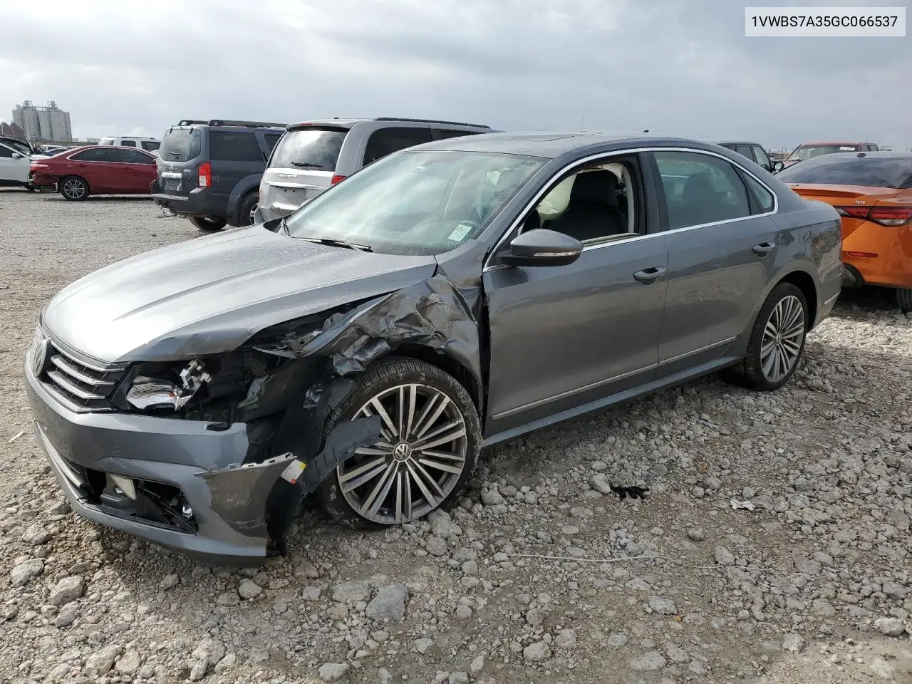2016 Volkswagen Passat