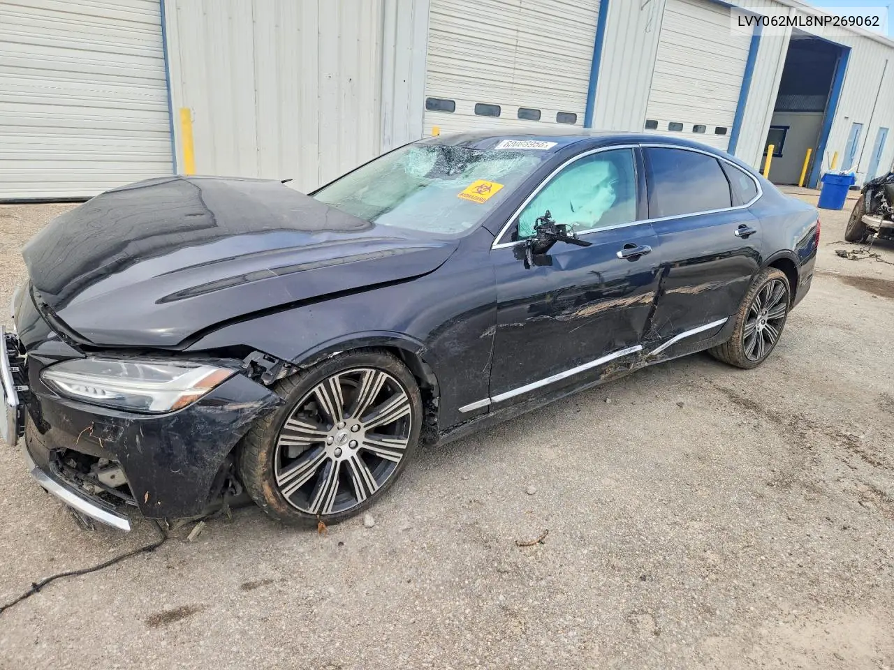 2022 Volvo S90