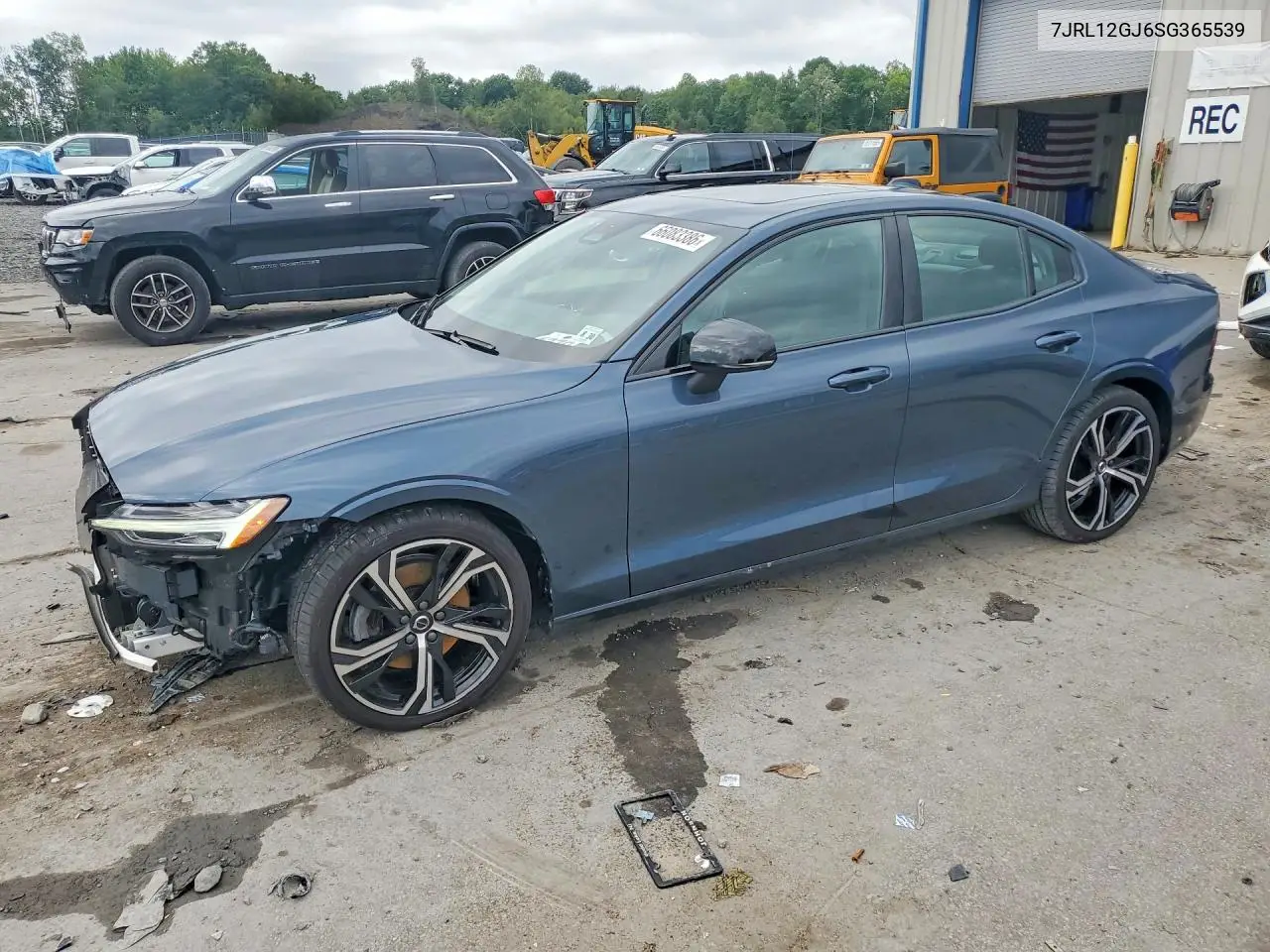 2025 Volvo S60