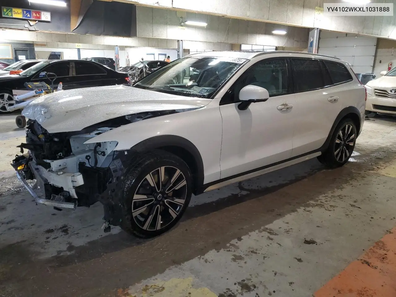 2020 Volvo V60