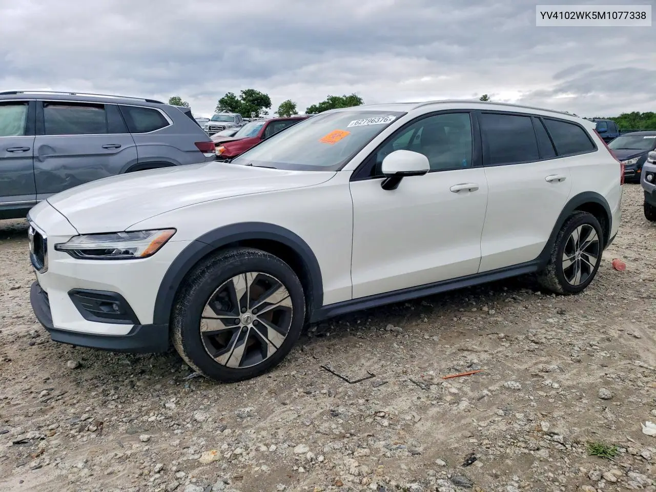 2021 Volvo V60 Cross Country