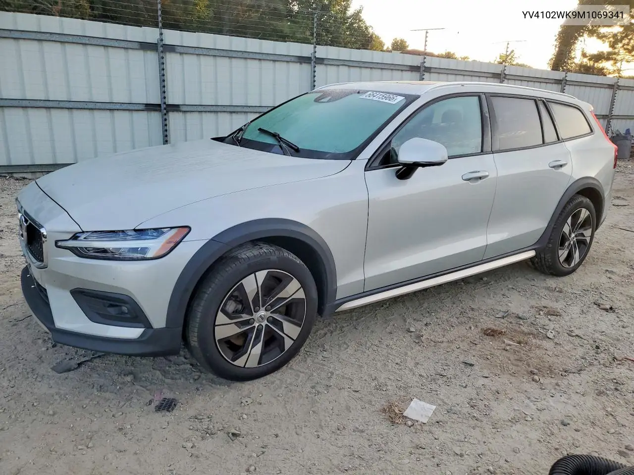 2021 Volvo V60 Cross Country