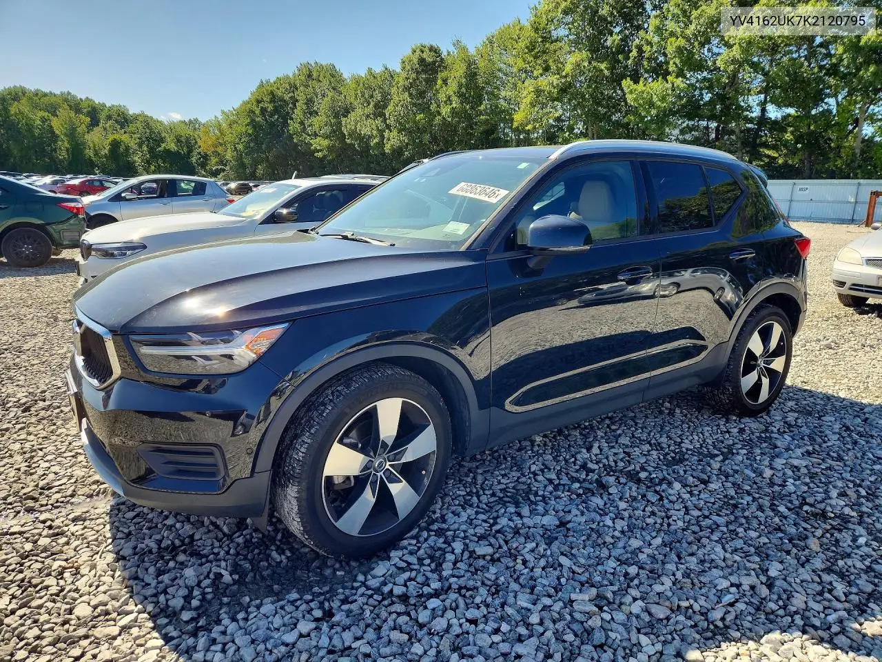 2019 Volvo XC40