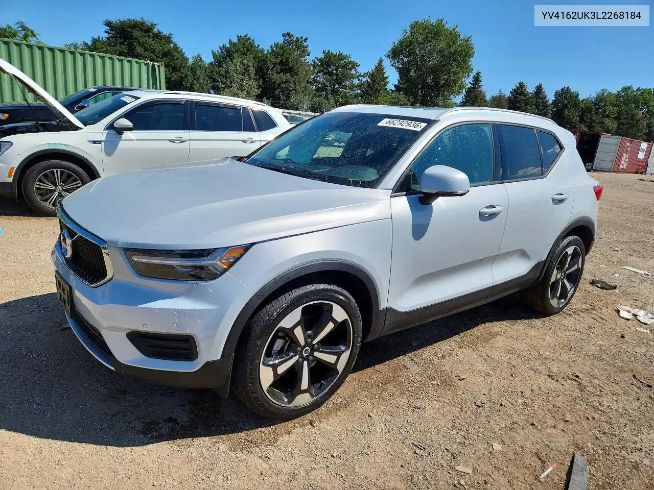 2020 Volvo XC40