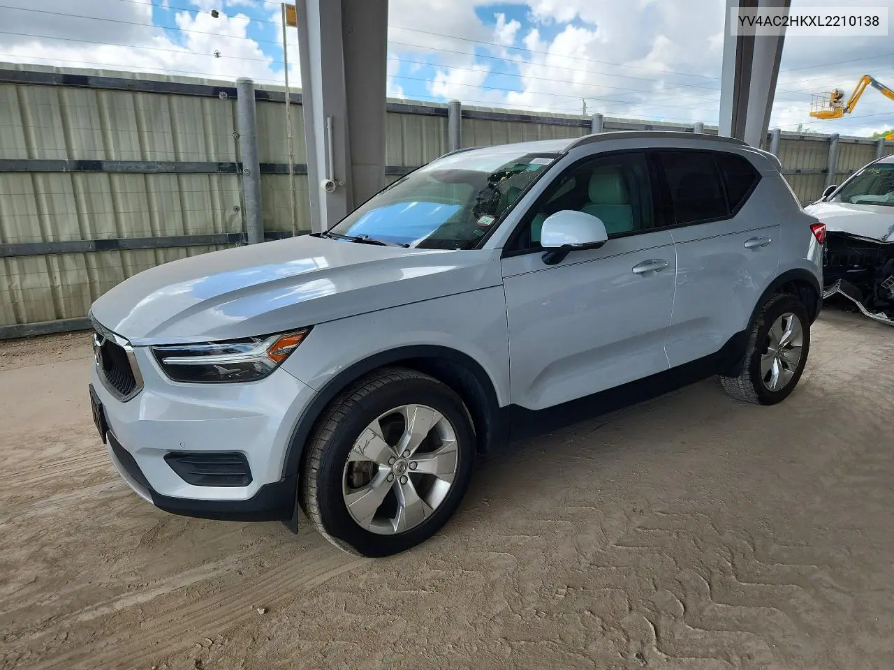 2020 Volvo XC40
