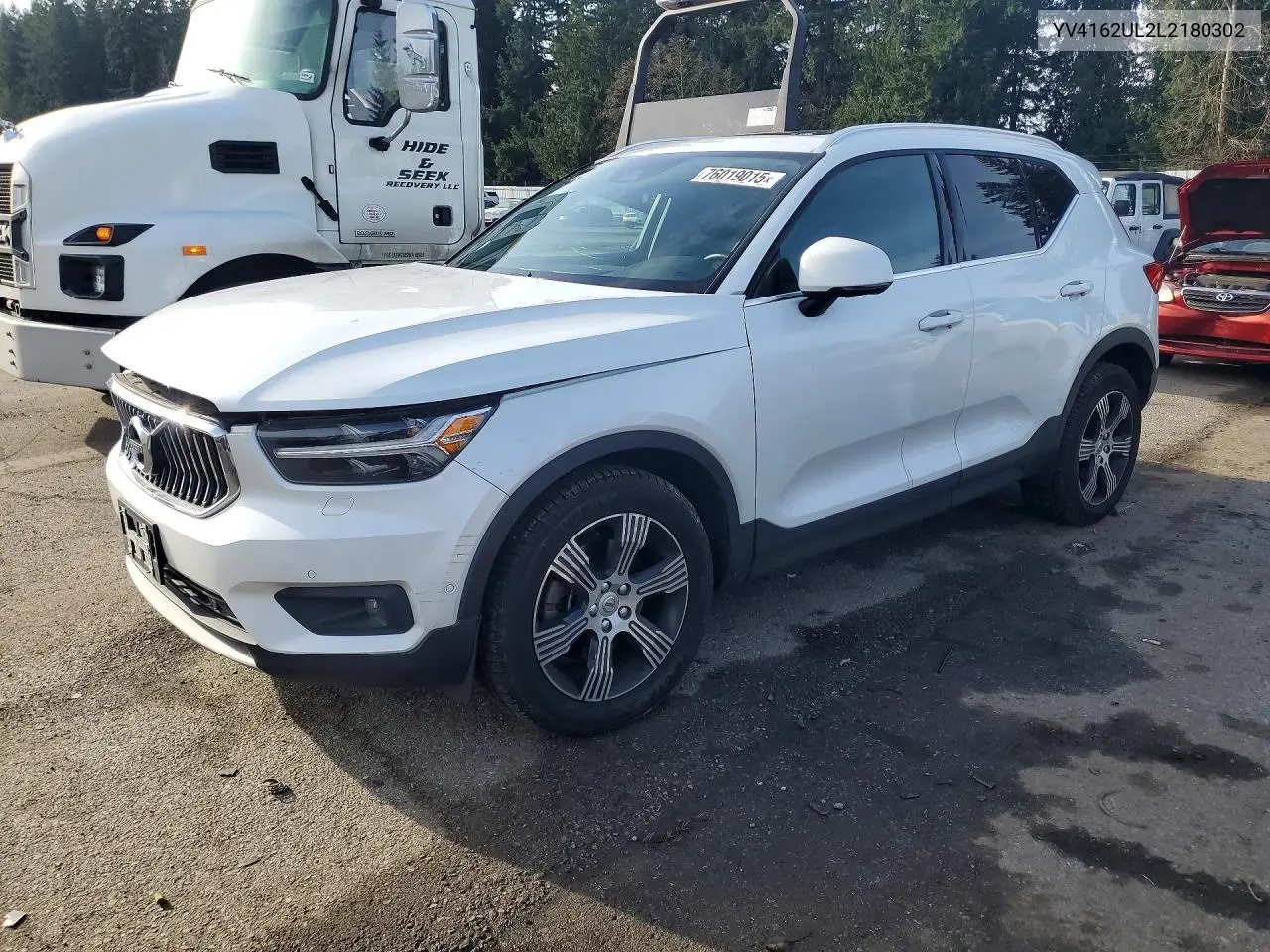 2020 Volvo XC40