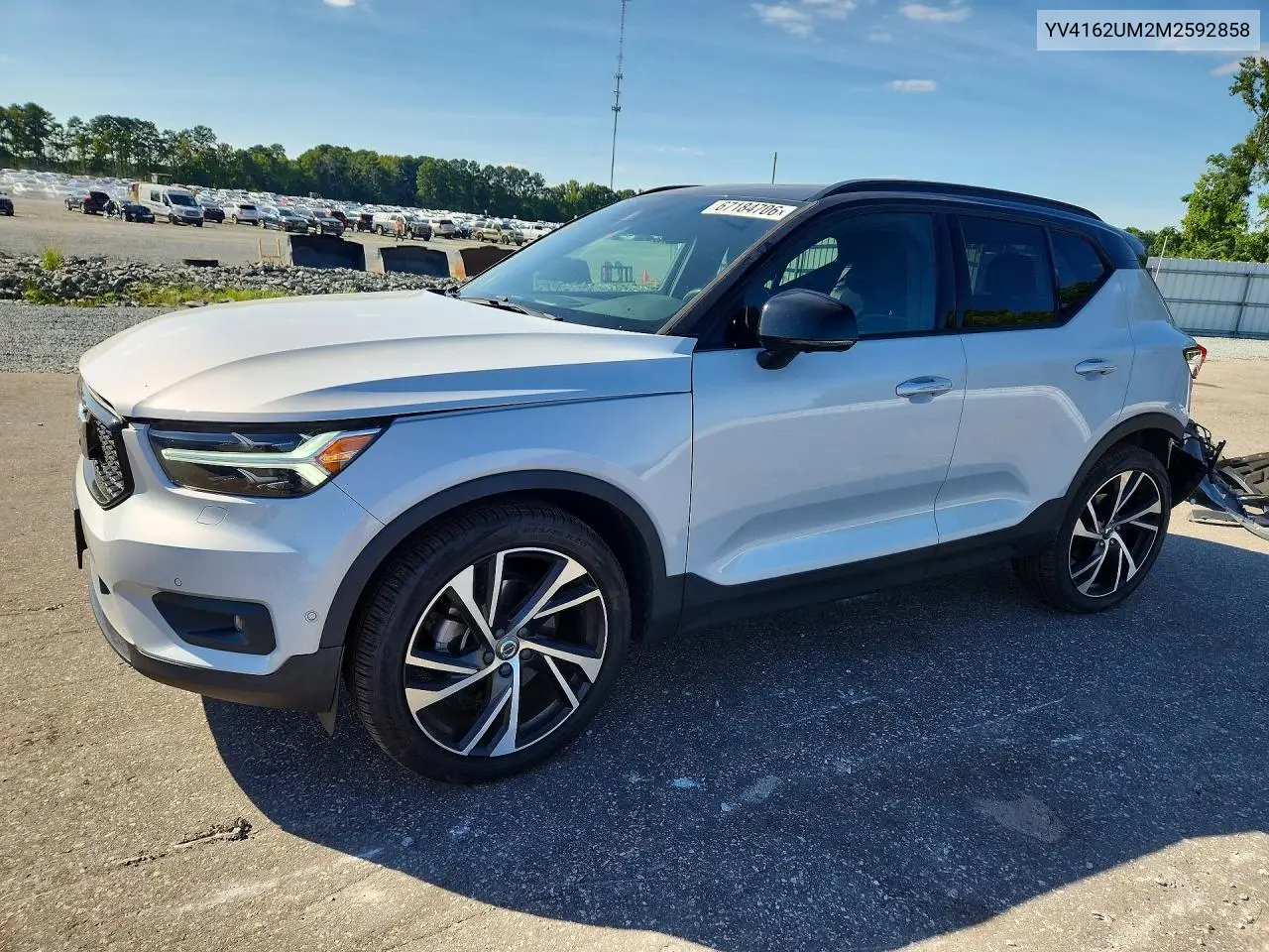 2021 Volvo XC40