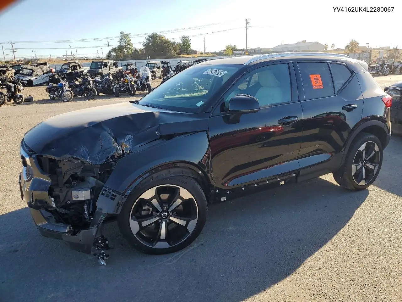 2022 Volvo XC40