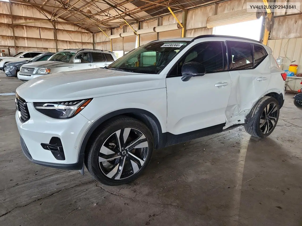 2023 Volvo XC40