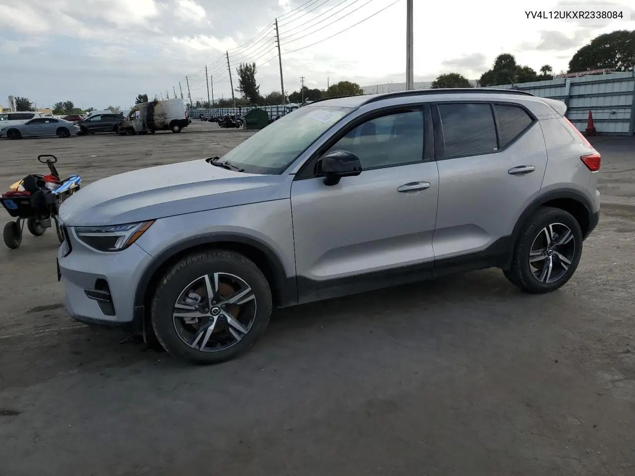 2024 Volvo XC40