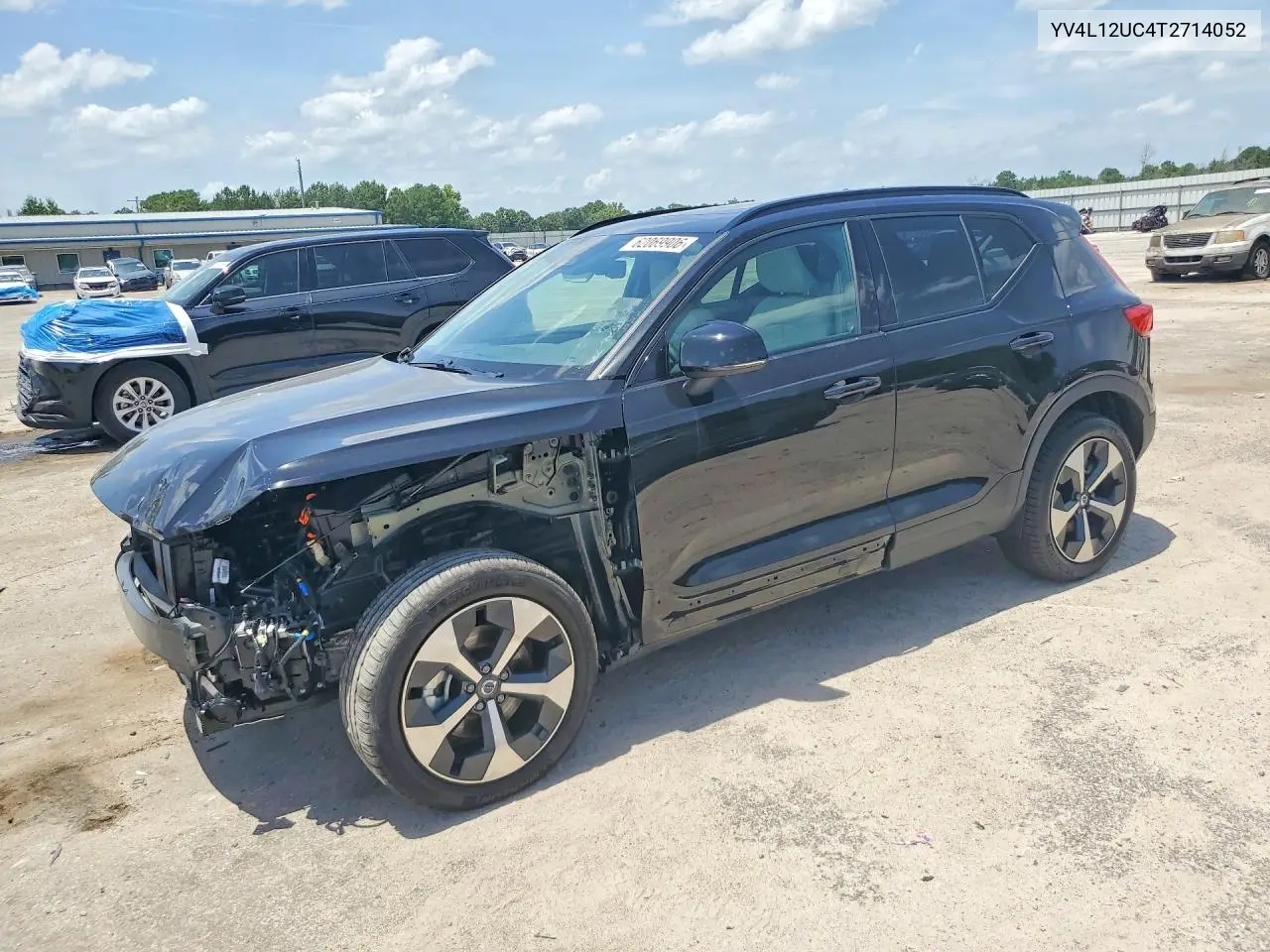 2026 Volvo XC40