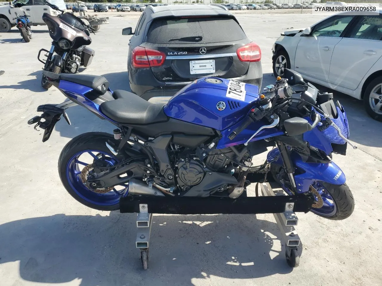 2024 Yamaha yzf