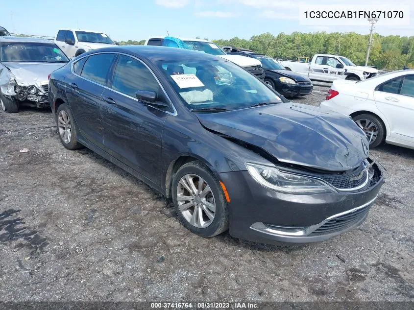 2015 Chrysler 200