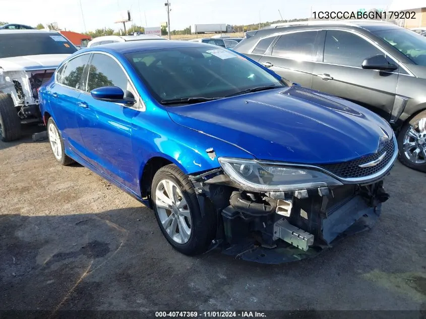 2016 Chrysler 200