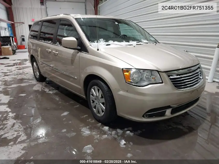 2015 Chrysler Town & Country