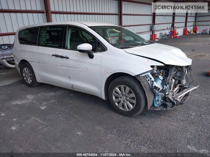 2020 Chrysler Voyager
