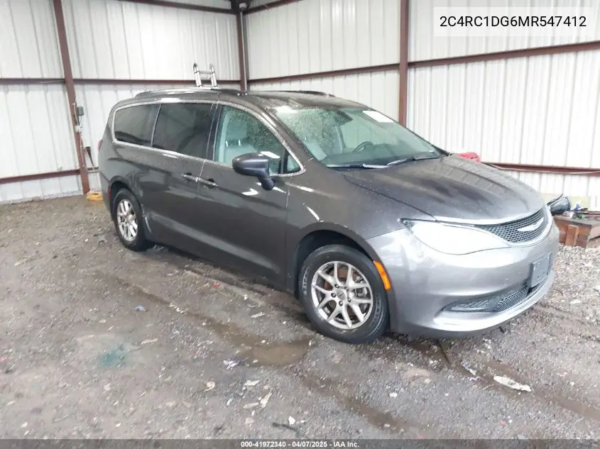 2021 Chrysler Voyager