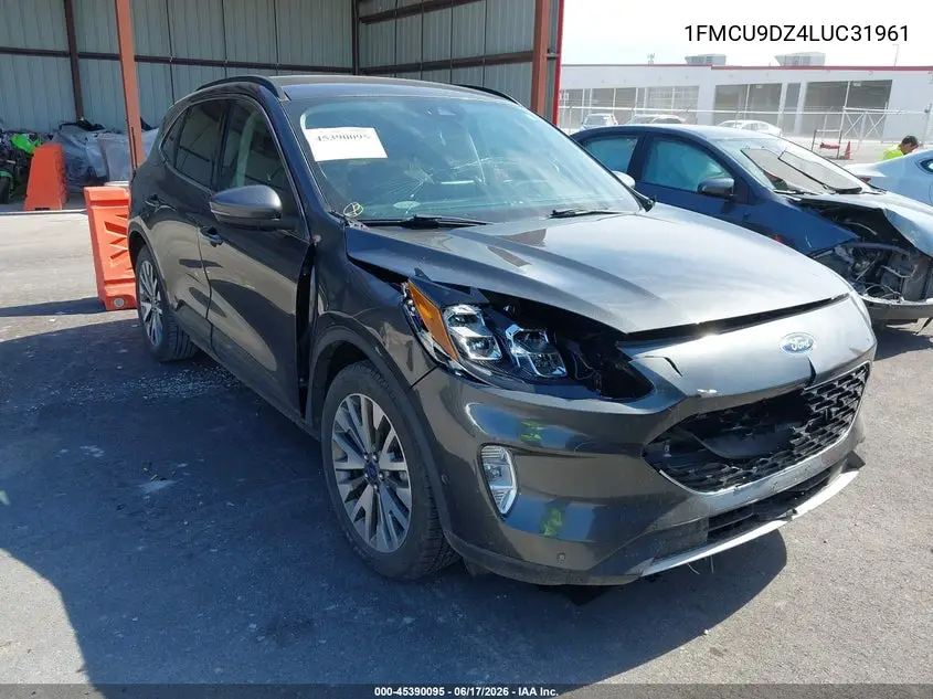 2020 Ford Escape
