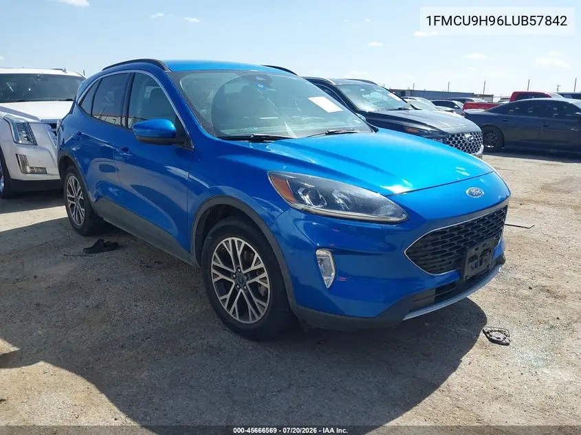 2020 Ford Escape