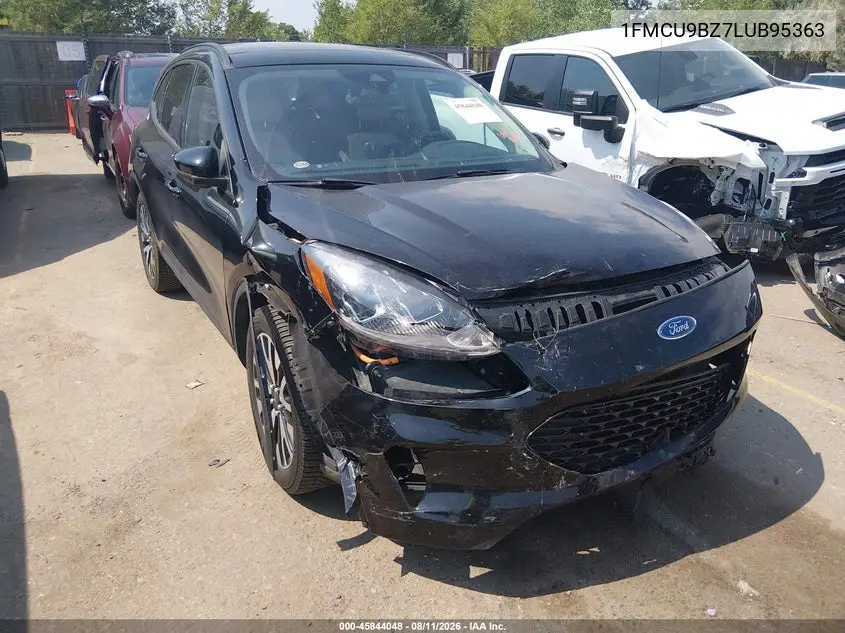 2020 Ford Escape
