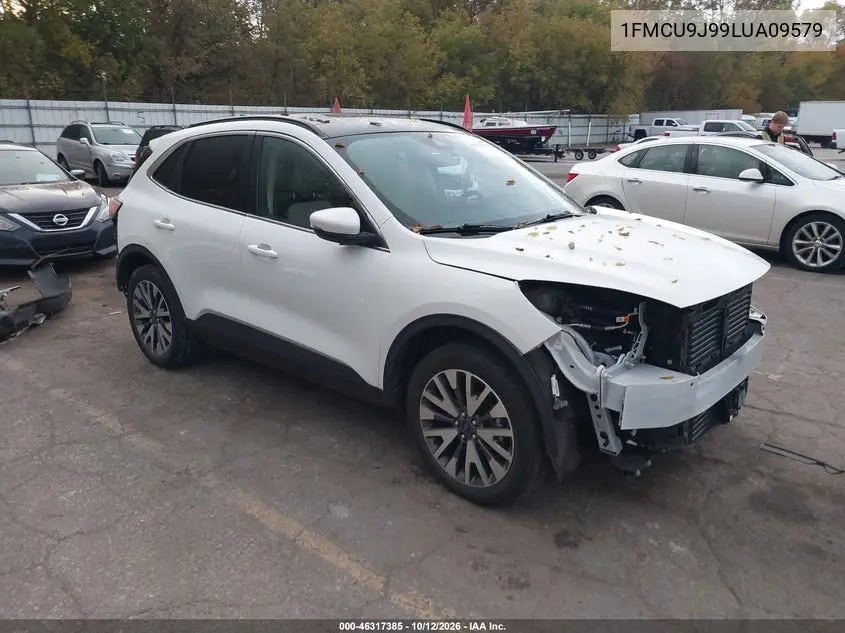 2020 Ford Escape