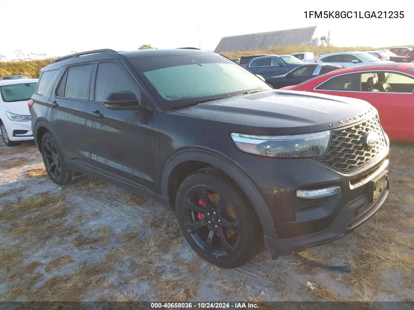 2020 Ford Explorer