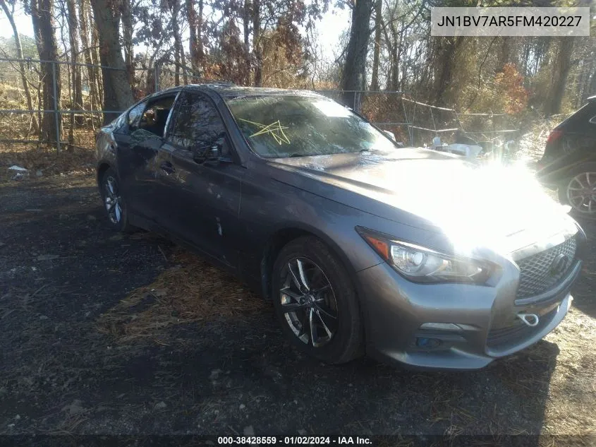 2015 Infiniti Q50