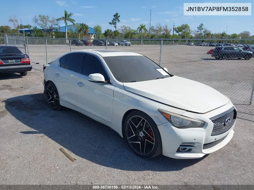 2015 Infiniti Q50