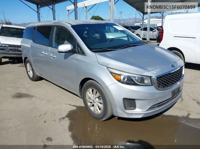 2015 Kia Sedona