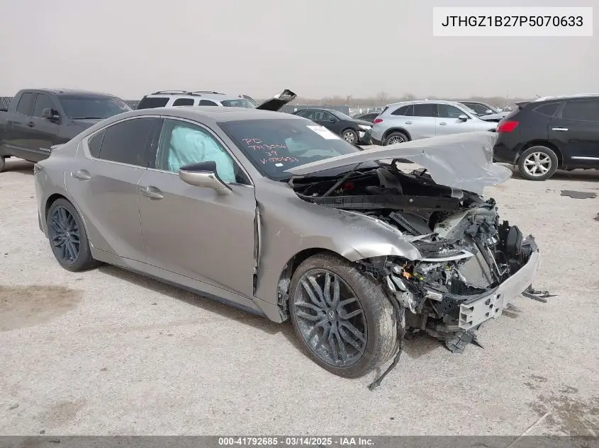 2023 Lexus IS