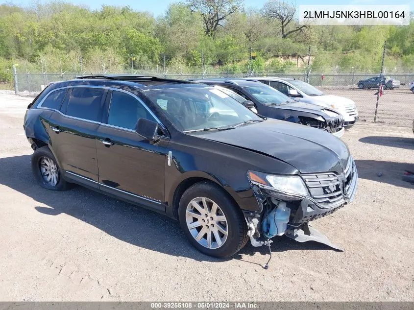 2017 Lincoln MKT
