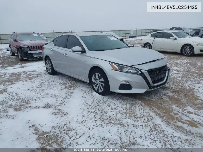 2020 Nissan Altima
