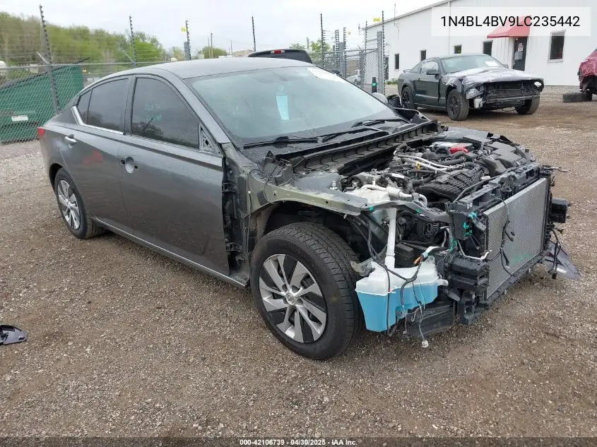 2020 Nissan Altima