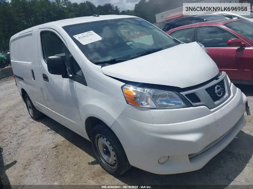 2020 Nissan NV200