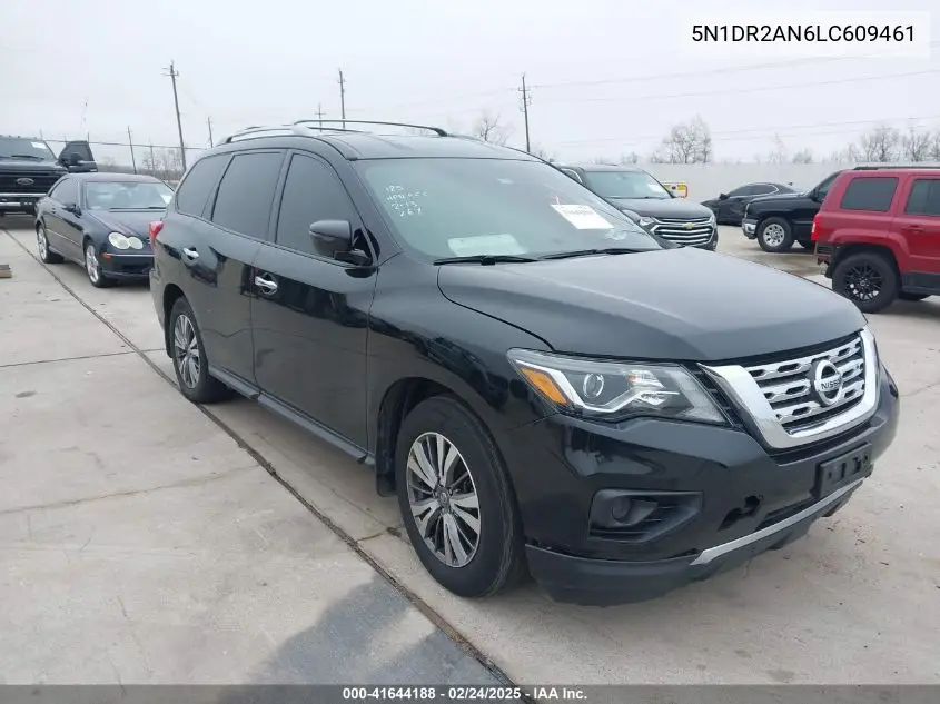 2020 Nissan Pathfinder
