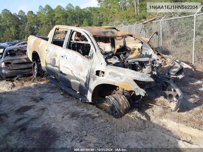 2017 Nissan Titan