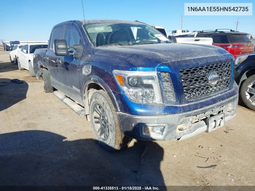 2017 Nissan Titan