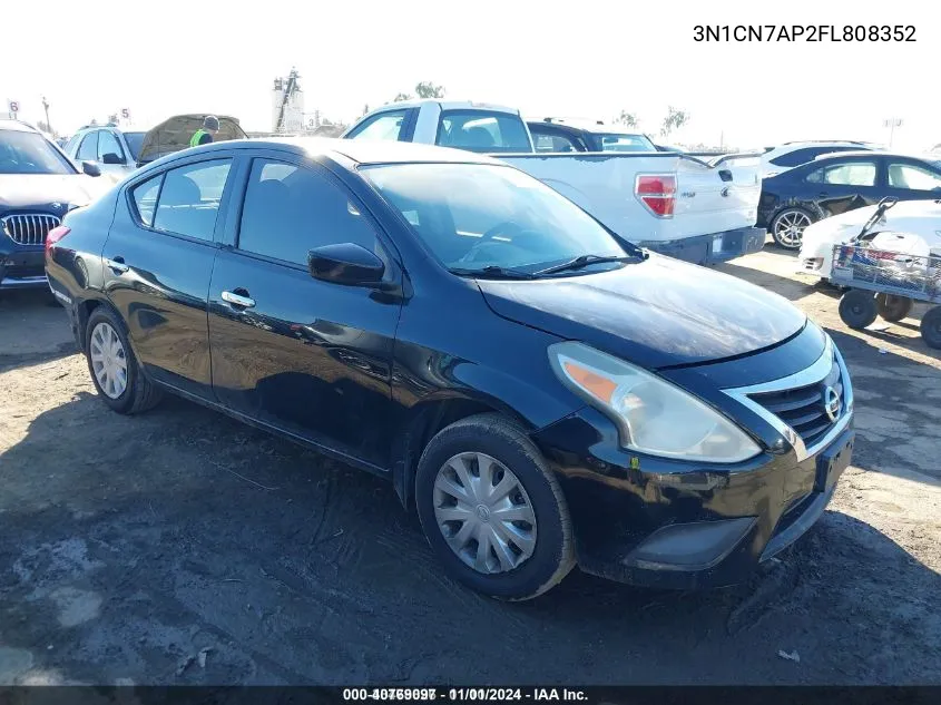 2015 Nissan Versa