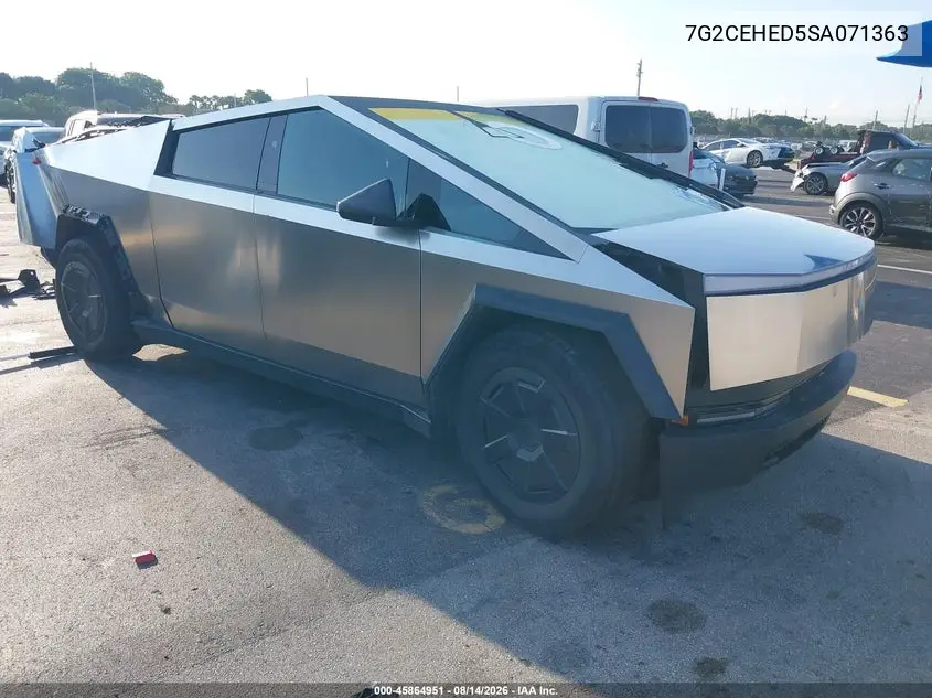 2025 Tesla Cybertruck