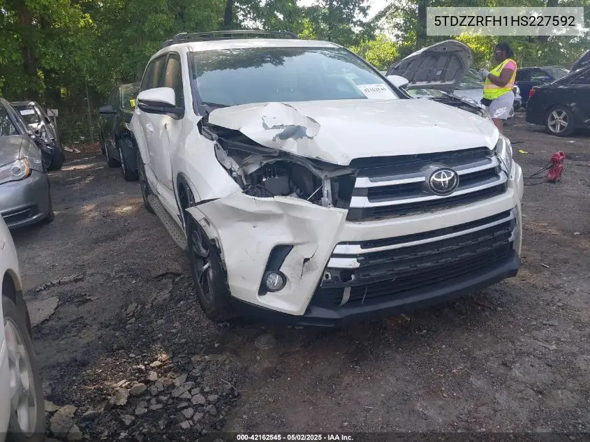 2017 Toyota Highlander