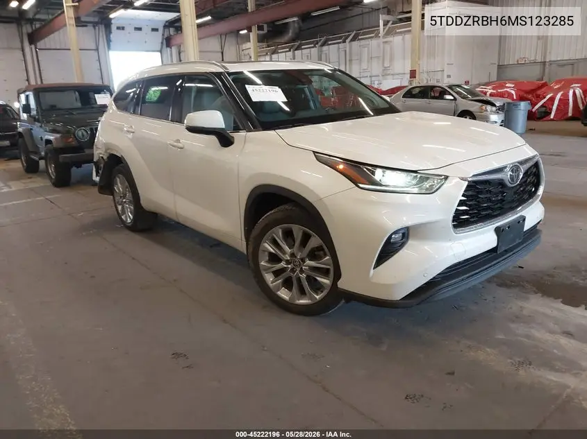 2021 Toyota Highlander