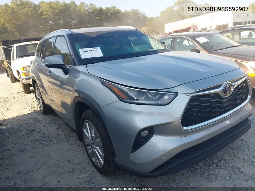 2025 Toyota Highlander