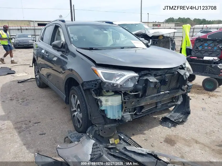 2017 Toyota RAV 4