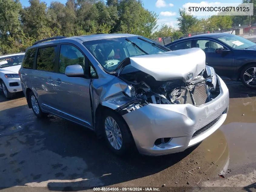 2016 Toyota Sienna